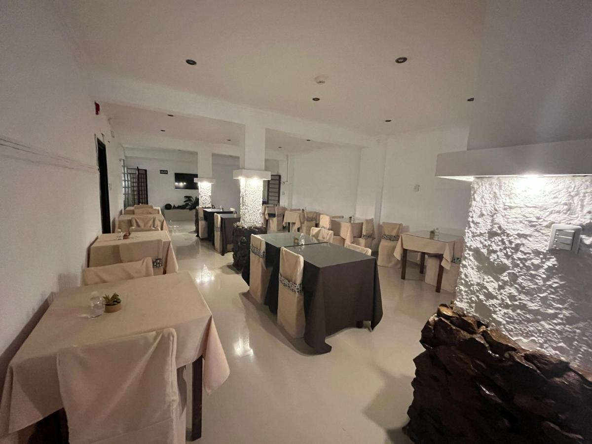 Piriápolis Hotel Lujan מראה חיצוני תמונה