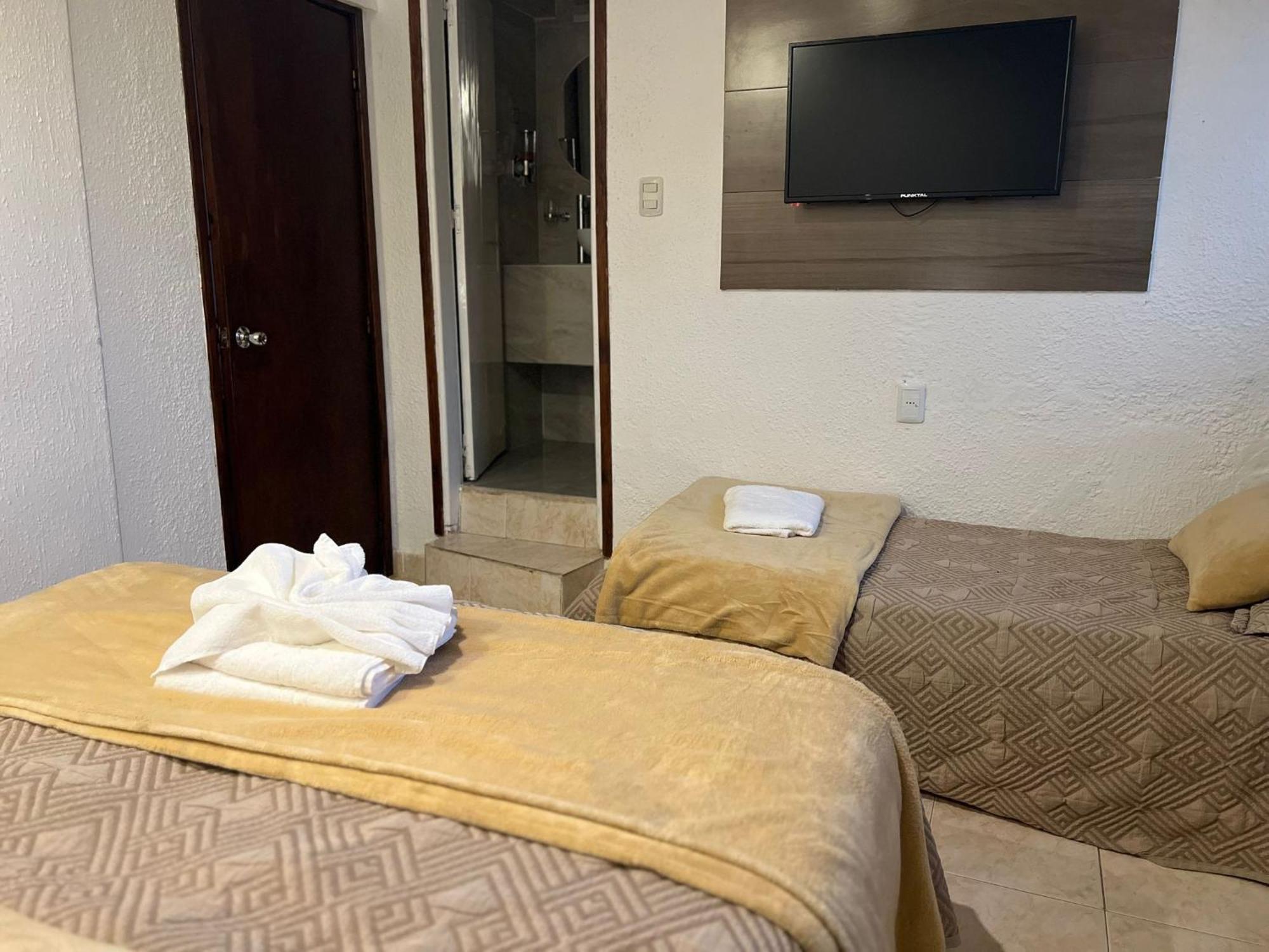 Piriápolis Hotel Lujan מראה חיצוני תמונה