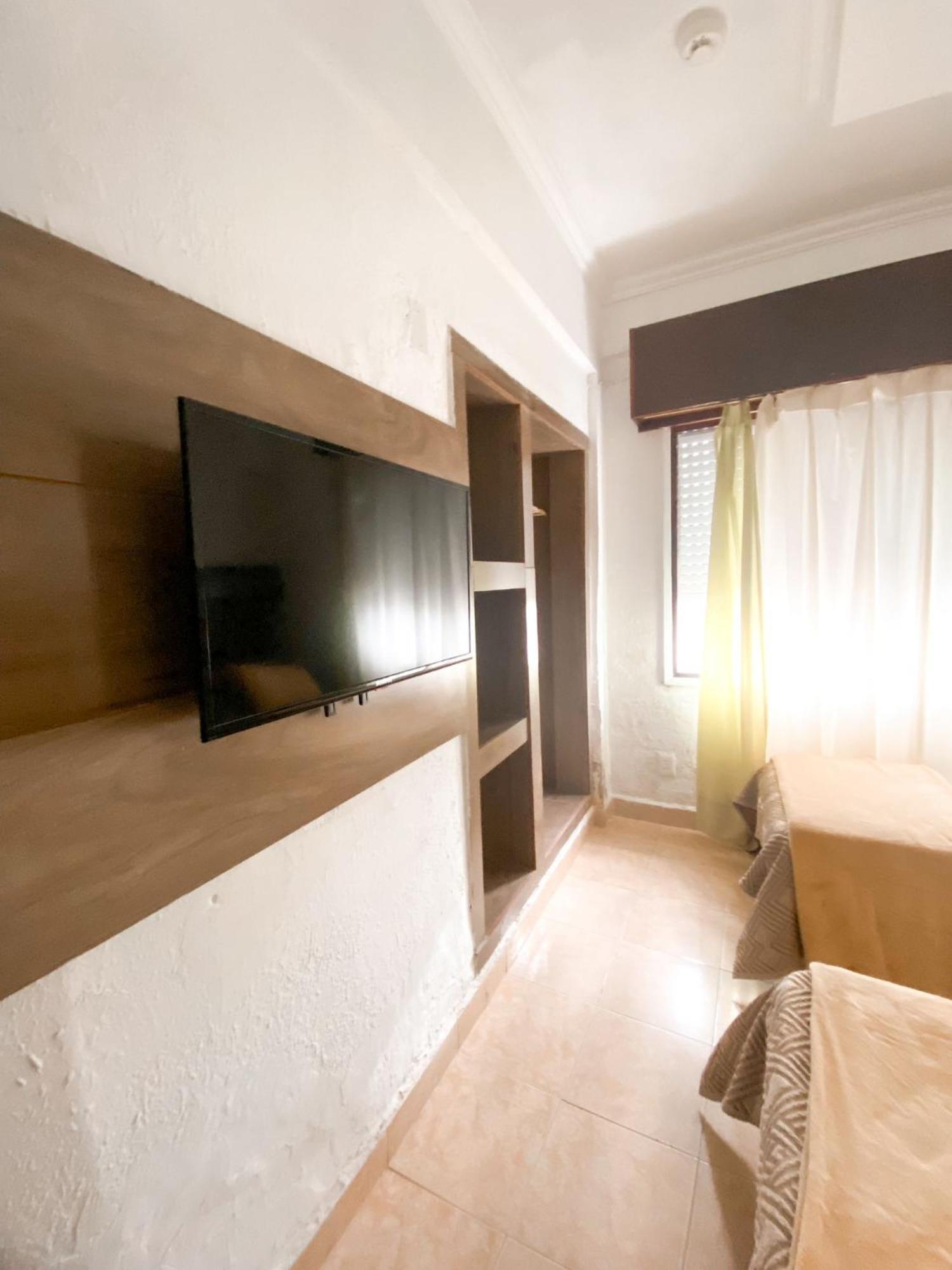 Piriápolis Hotel Lujan מראה חיצוני תמונה