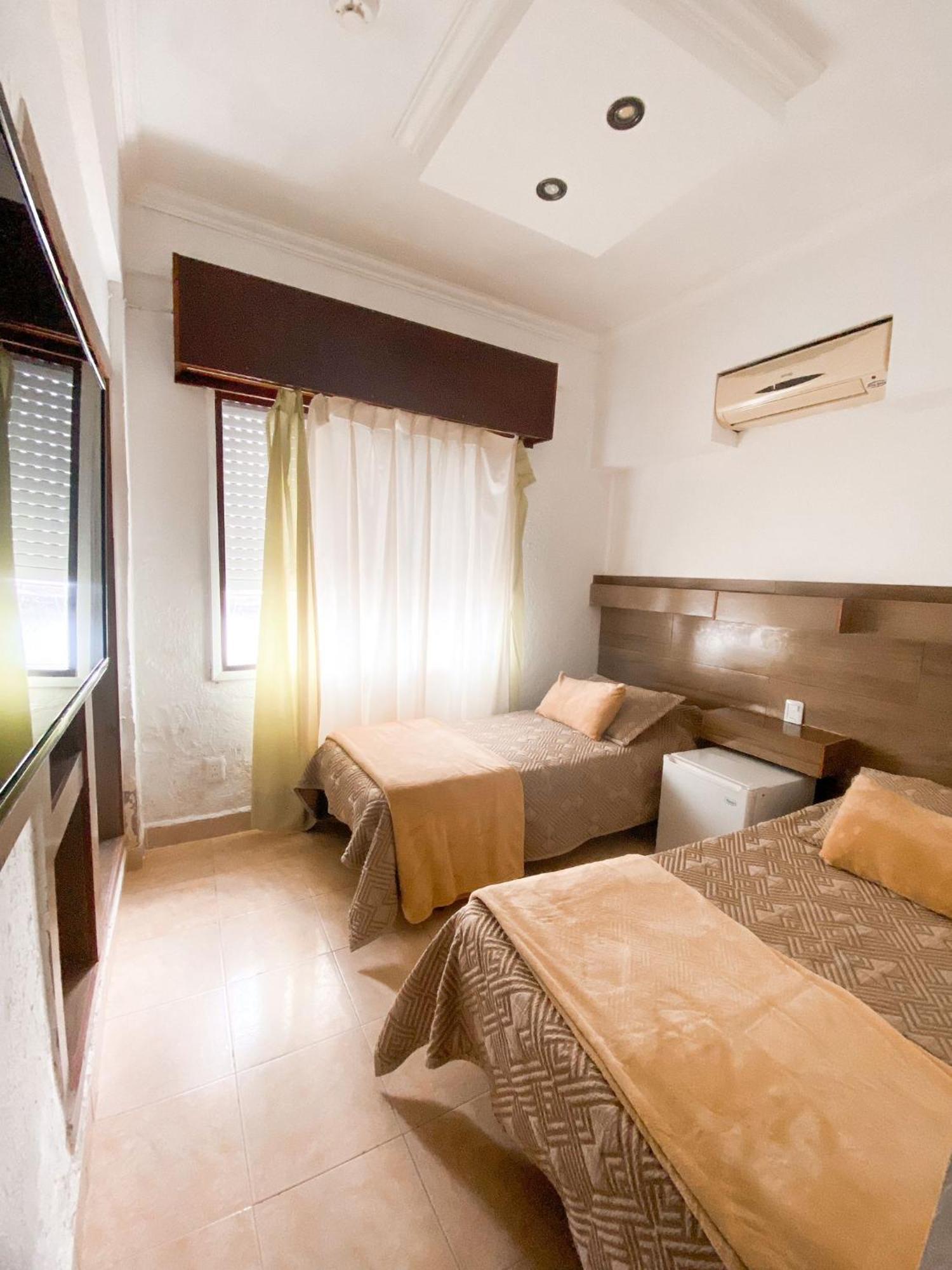 Piriápolis Hotel Lujan מראה חיצוני תמונה